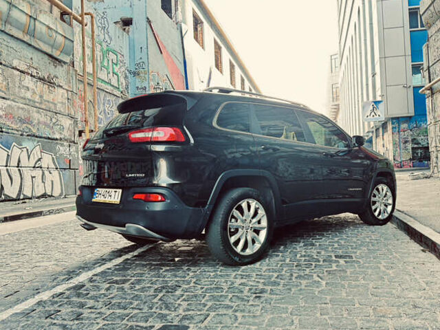 Чорний Джип Cherokee, об'ємом двигуна 2.4 л та пробігом 177 тис. км за 12799 $, фото 23 на Automoto.ua