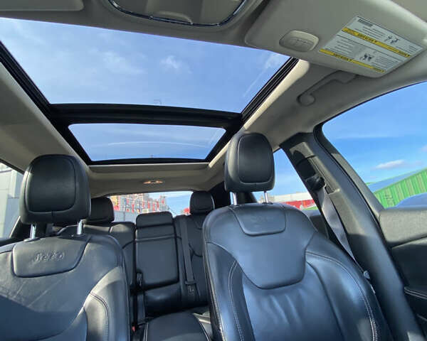 Черный Джип Чероки, объемом двигателя 2.36 л и пробегом 167 тыс. км за 13300 $, фото 33 на Automoto.ua