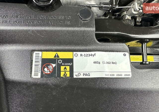 Чорний Джип Cherokee, об'ємом двигуна 2.36 л та пробігом 244 тис. км за 11500 $, фото 51 на Automoto.ua