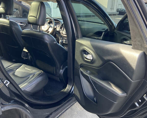 Черный Джип Чероки, объемом двигателя 2.36 л и пробегом 167 тыс. км за 13300 $, фото 36 на Automoto.ua