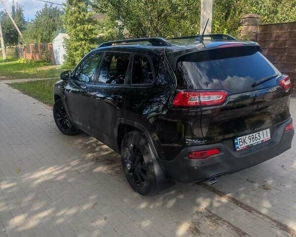 Чорний Джип Cherokee, об'ємом двигуна 2.36 л та пробігом 67 тис. км за 14555 $, фото 5 на Automoto.ua