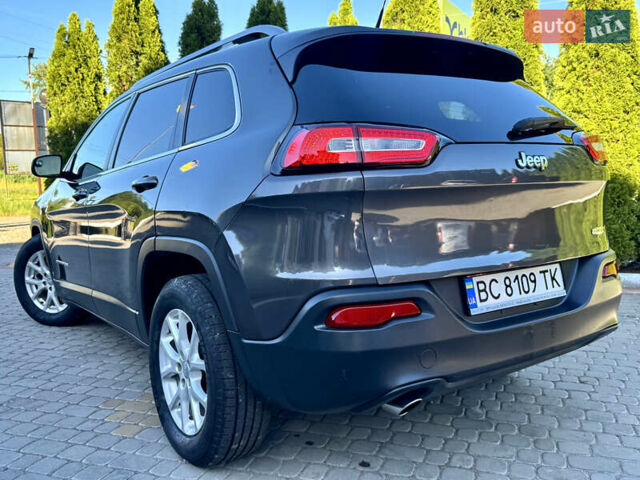 Чорний Джип Cherokee, об'ємом двигуна 2.36 л та пробігом 174 тис. км за 10450 $, фото 29 на Automoto.ua