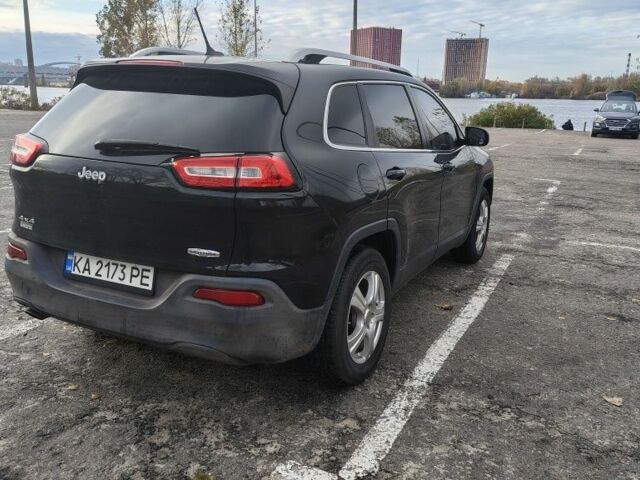 Джип Чероки 2014 в Киеве на Automoto.ua Черный Джип Чероки, объемом двигателя 2.4 л и пробегом 144 тыс. км за 12500 $, фото 3 на Automoto.ua