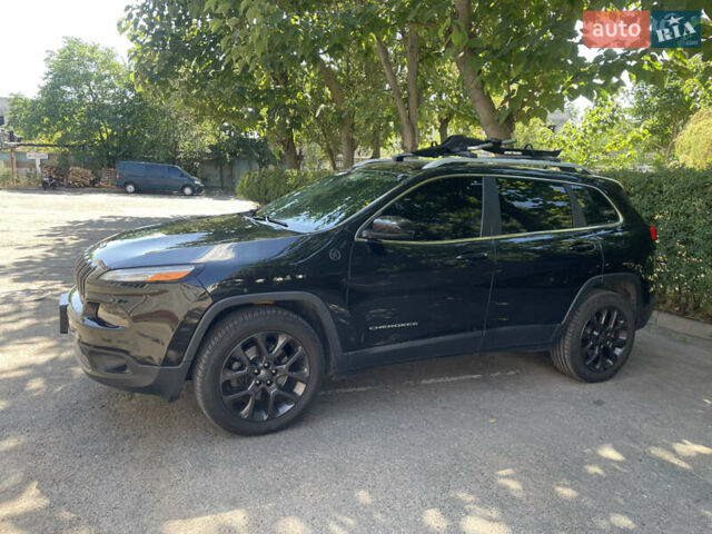 Чорний Джип Cherokee, об'ємом двигуна 3.24 л та пробігом 247 тис. км за 14000 $, фото 2 на Automoto.ua