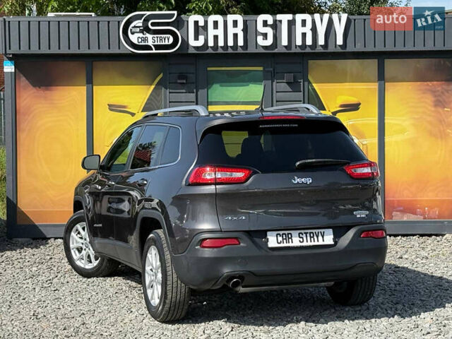 Чорний Джип Cherokee, об'ємом двигуна 2.4 л та пробігом 139 тис. км за 12500 $, фото 2 на Automoto.ua