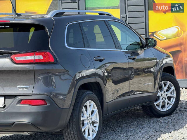 Чорний Джип Cherokee, об'ємом двигуна 2.4 л та пробігом 139 тис. км за 12500 $, фото 23 на Automoto.ua