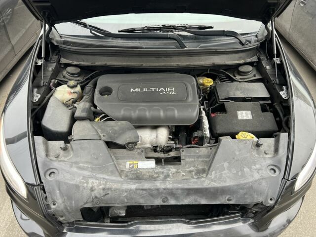 Чорний Джип Cherokee, об'ємом двигуна 2.4 л та пробігом 227 тис. км за 9600 $, фото 9 на Automoto.ua