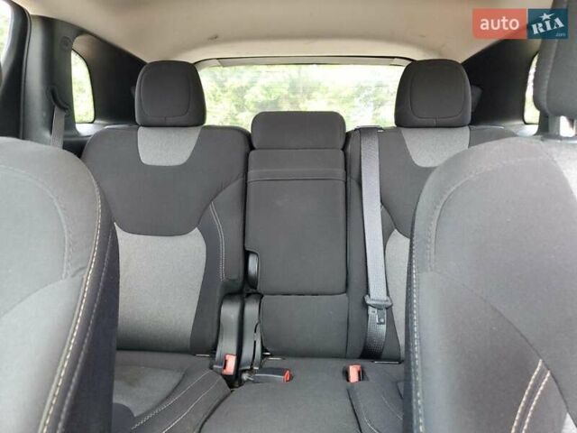 Джип Чероки 2015 в Львове на Automoto.ua Черный Джип Чероки, объемом двигателя 2.36 л и пробегом 57 тыс. км за 1500 $, фото 9 на Automoto.ua