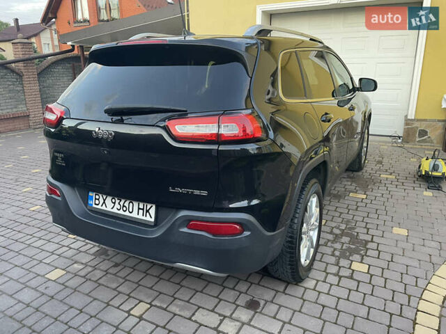 Чорний Джип Cherokee, об'ємом двигуна 2.4 л та пробігом 173 тис. км за 13500 $, фото 7 на Automoto.ua
