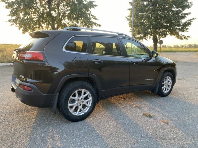 Чорний Джип Cherokee, об'ємом двигуна 2.4 л та пробігом 133 тис. км за 13500 $, фото 3 на Automoto.ua