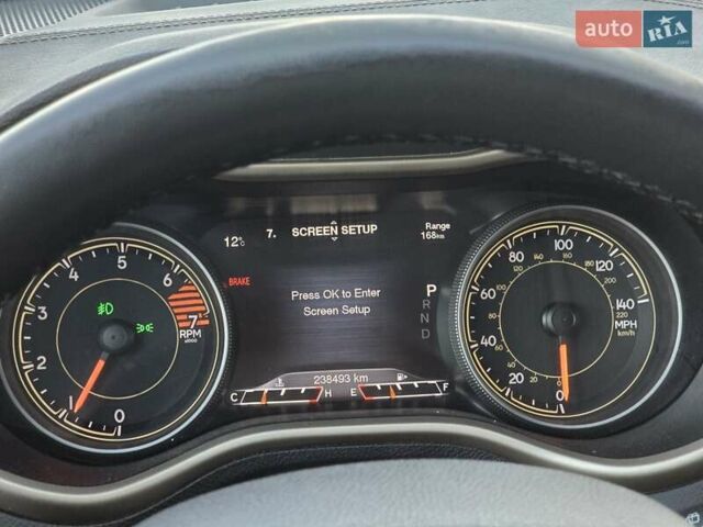 Черный Джип Чероки, объемом двигателя 2.36 л и пробегом 240 тыс. км за 12700 $, фото 87 на Automoto.ua