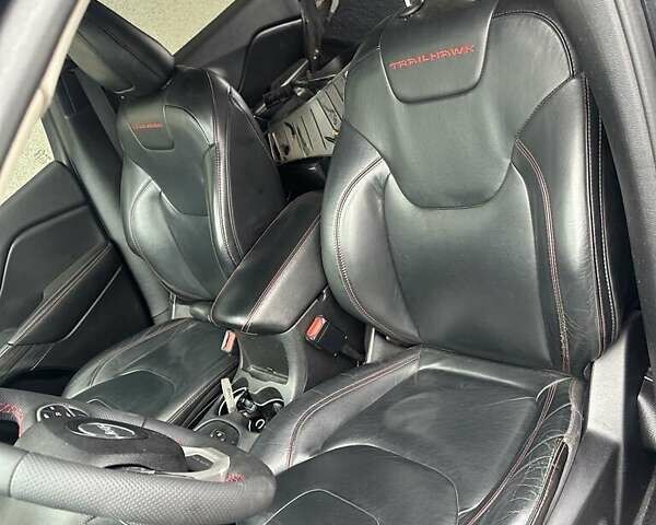 Чорний Джип Cherokee, об'ємом двигуна 3.24 л та пробігом 232 тис. км за 7700 $, фото 6 на Automoto.ua