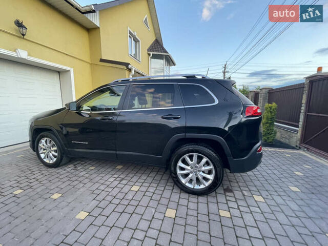 Чорний Джип Cherokee, об'ємом двигуна 2.4 л та пробігом 173 тис. км за 13500 $, фото 3 на Automoto.ua