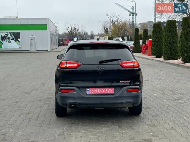 Чорний Джип Cherokee, об'ємом двигуна 2.36 л та пробігом 227 тис. км за 9600 $, фото 1 на Automoto.ua
