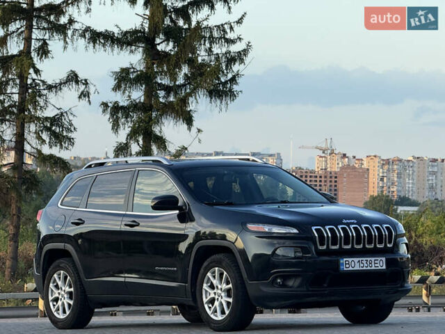 Чорний Джип Cherokee, об'ємом двигуна 2.36 л та пробігом 257 тис. км за 13500 $, фото 24 на Automoto.ua