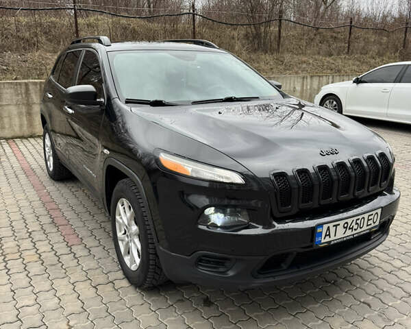 Черный Джип Чероки, объемом двигателя 2.4 л и пробегом 173 тыс. км за 12000 $, фото 2 на Automoto.ua