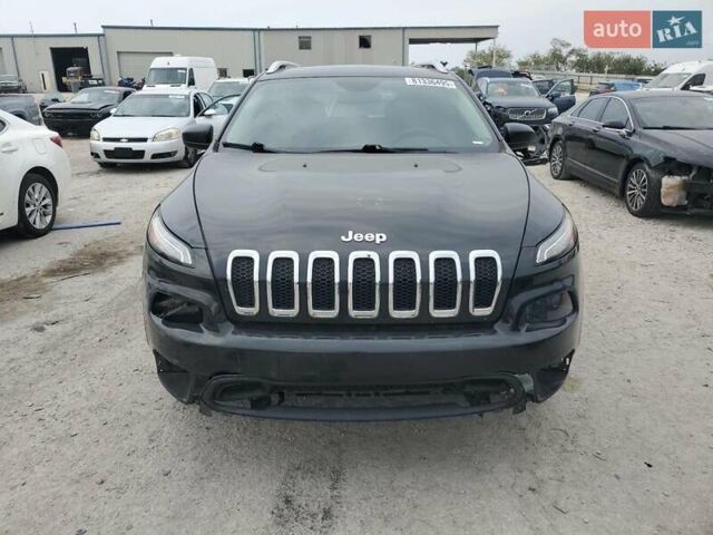 Чорний Джип Cherokee, об'ємом двигуна 2.36 л та пробігом 113 тис. км за 1300 $, фото 4 на Automoto.ua