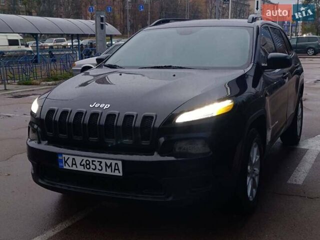 Черный Джип Чероки, объемом двигателя 2.4 л и пробегом 86 тыс. км за 12700 $, фото 1 на Automoto.ua