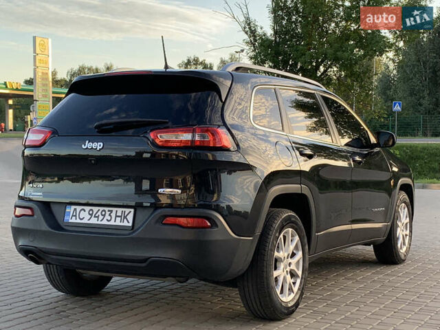 Чорний Джип Cherokee, об'ємом двигуна 2.4 л та пробігом 131 тис. км за 15000 $, фото 12 на Automoto.ua
