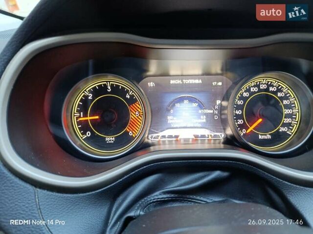 Чорний Джип Cherokee, об'ємом двигуна 2.18 л та пробігом 233 тис. км за 16700 $, фото 10 на Automoto.ua