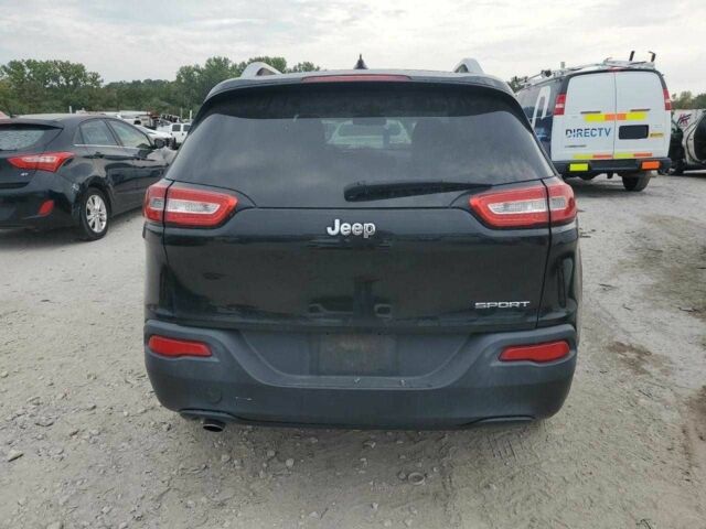 Чорний Джип Cherokee, об'ємом двигуна 0 л та пробігом 113 тис. км за 1300 $, фото 5 на Automoto.ua