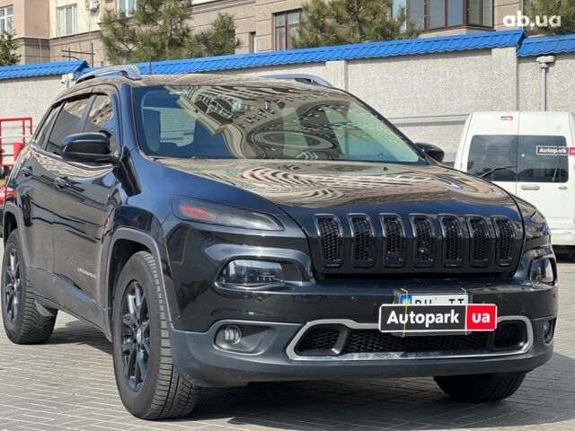 Черный Джип Чероки, объемом двигателя 2.4 л и пробегом 126 тыс. км за 12990 $, фото 2 на Automoto.ua