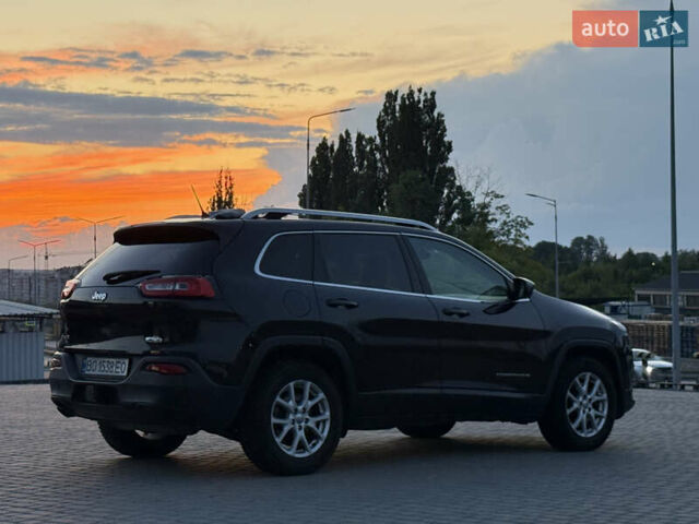 Чорний Джип Cherokee, об'ємом двигуна 2.36 л та пробігом 257 тис. км за 13500 $, фото 18 на Automoto.ua