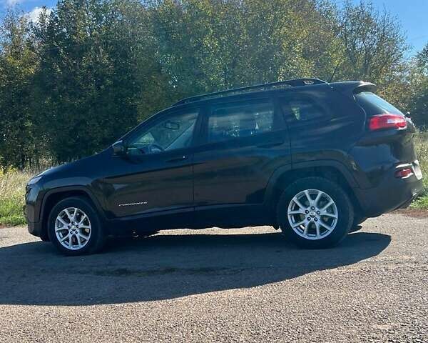 Чорний Джип Cherokee, об'ємом двигуна 2.36 л та пробігом 203 тис. км за 13700 $, фото 5 на Automoto.ua