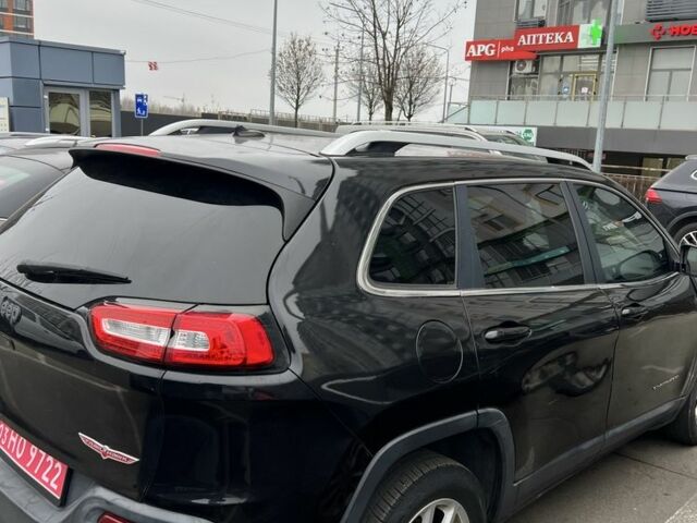 Чорний Джип Cherokee, об'ємом двигуна 2.4 л та пробігом 227 тис. км за 9600 $, фото 4 на Automoto.ua