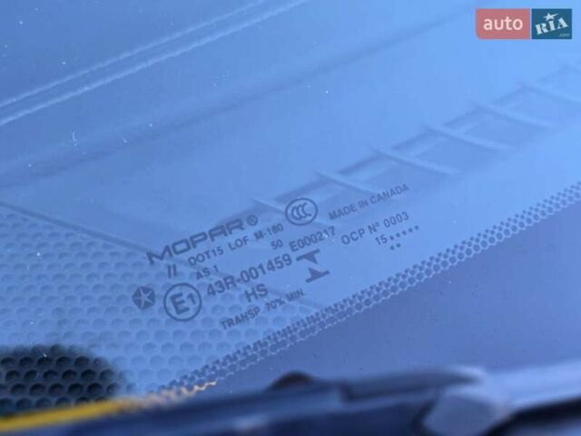 Черный Джип Чероки, объемом двигателя 2.36 л и пробегом 240 тыс. км за 12700 $, фото 4 на Automoto.ua