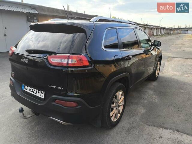 Чорний Джип Cherokee, об'ємом двигуна 3.2 л та пробігом 160 тис. км за 12600 $, фото 1 на Automoto.ua