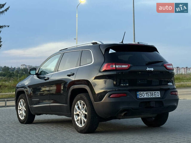 Чорний Джип Cherokee, об'ємом двигуна 2.36 л та пробігом 257 тис. км за 13500 $, фото 17 на Automoto.ua