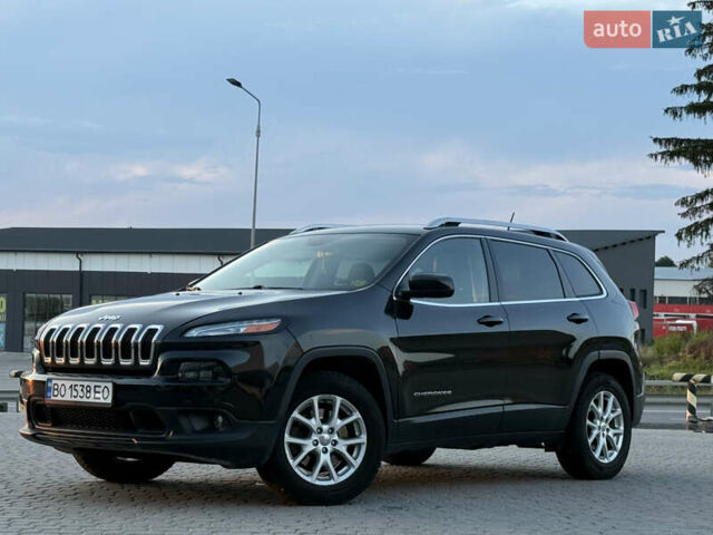 Чорний Джип Cherokee, об'ємом двигуна 2.36 л та пробігом 257 тис. км за 13500 $, фото 2 на Automoto.ua