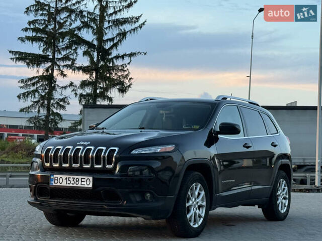 Чорний Джип Cherokee, об'ємом двигуна 2.36 л та пробігом 257 тис. км за 13500 $, фото 14 на Automoto.ua