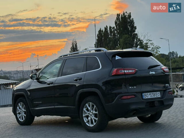 Чорний Джип Cherokee, об'ємом двигуна 2.36 л та пробігом 257 тис. км за 13500 $, фото 45 на Automoto.ua