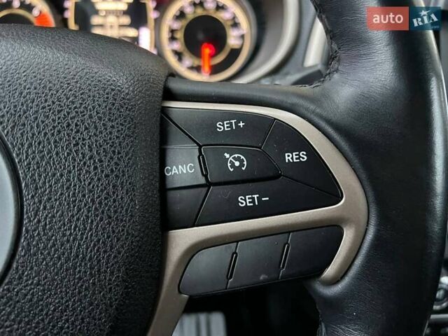 Черный Джип Чероки, объемом двигателя 2.36 л и пробегом 132 тыс. км за 17700 $, фото 25 на Automoto.ua