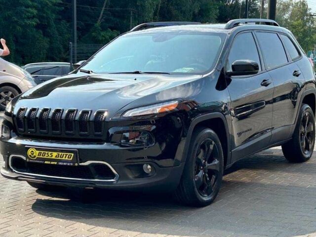 Черный Джип Чероки, объемом двигателя 2.4 л и пробегом 138 тыс. км за 13500 $, фото 2 на Automoto.ua