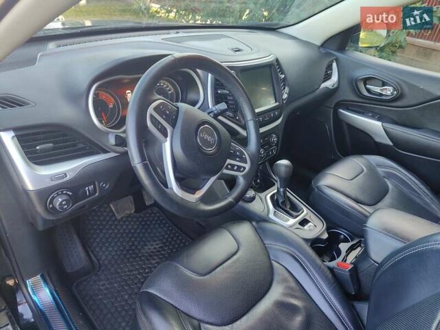 Черный Джип Чероки, объемом двигателя 2.18 л и пробегом 178 тыс. км за 18500 $, фото 14 на Automoto.ua