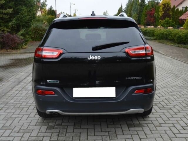 Черный Джип Чероки, объемом двигателя 2.4 л и пробегом 126 тыс. км за 9000 $, фото 9 на Automoto.ua