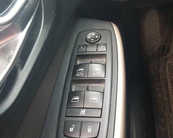 Черный Джип Чероки, объемом двигателя 3.24 л и пробегом 158 тыс. км за 15700 $, фото 39 на Automoto.ua