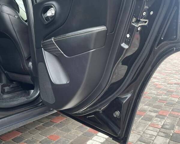 Чорний Джип Cherokee, об'ємом двигуна 2.36 л та пробігом 132 тис. км за 15500 $, фото 11 на Automoto.ua