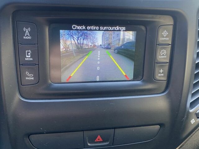 Черный Джип Чероки, объемом двигателя 2.4 л и пробегом 108 тыс. км за 12750 $, фото 6 на Automoto.ua