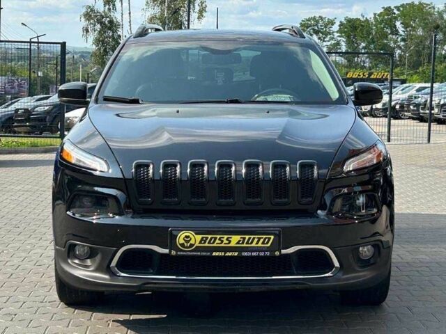 Черный Джип Чероки, объемом двигателя 2.4 л и пробегом 138 тыс. км за 13500 $, фото 1 на Automoto.ua