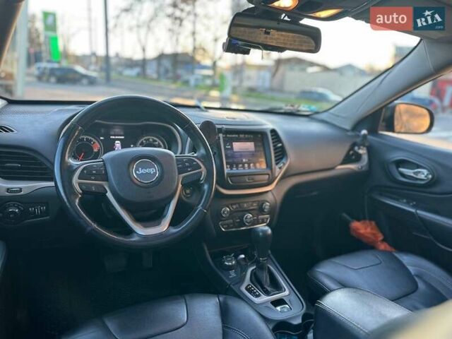 Черный Джип Чероки, объемом двигателя 2.36 л и пробегом 109 тыс. км за 15999 $, фото 16 на Automoto.ua