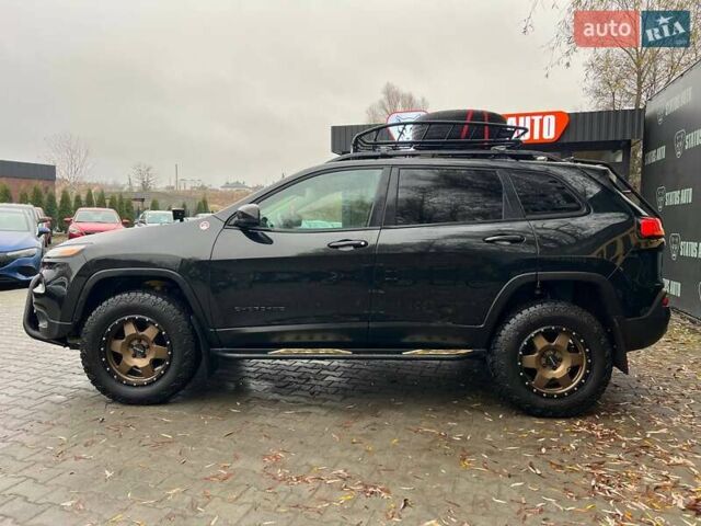 Черный Джип Чероки, объемом двигателя 2.36 л и пробегом 132 тыс. км за 17700 $, фото 5 на Automoto.ua