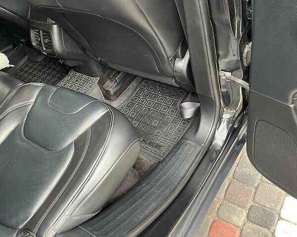 Чорний Джип Cherokee, об'ємом двигуна 2.36 л та пробігом 132 тис. км за 15500 $, фото 21 на Automoto.ua