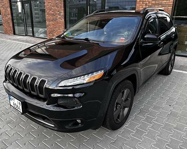 Черный Джип Чероки, объемом двигателя 2.36 л и пробегом 115 тыс. км за 14300 $, фото 10 на Automoto.ua