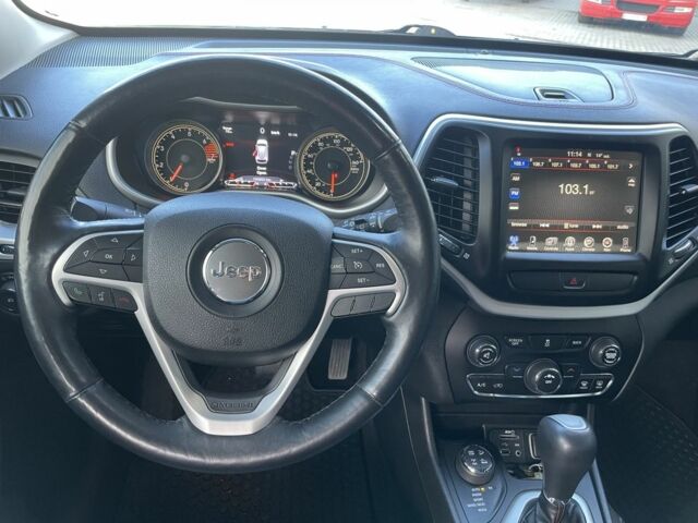 Черный Джип Чероки, объемом двигателя 2.4 л и пробегом 137 тыс. км за 15300 $, фото 8 на Automoto.ua