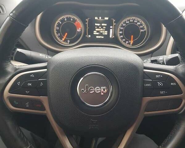 Черный Джип Чероки, объемом двигателя 3.24 л и пробегом 158 тыс. км за 15700 $, фото 5 на Automoto.ua