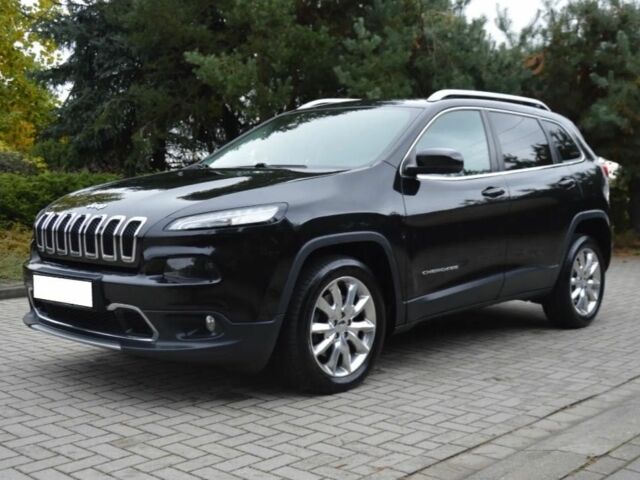 Черный Джип Чероки, объемом двигателя 2.4 л и пробегом 126 тыс. км за 9000 $, фото 3 на Automoto.ua
